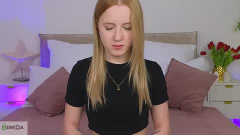 Adele online show from 03/09/25, 06:32