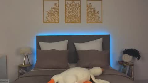 Adele online show from 11/08/25, 10:08