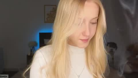 Adele online show from 03/17/26, 08:56