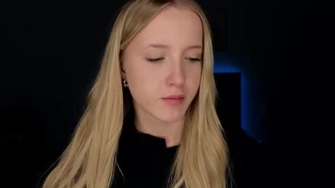 Snapshot of adele_armas chatting on 04/09/26, 09:31 Adele online show from 04/09/26, 09:31