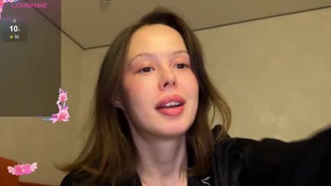 Snapshot of adele_bell chatting on 05/07/26, 12:27 Adele online show from 05/07/26, 12:27
