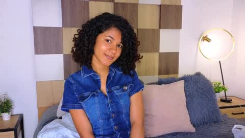 Andrea online show from 01/11/25, 04:57