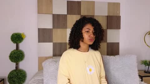 Andrea online show from 02/05/25, 11:02