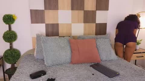 Andrea online show from 02/14/25, 12:09