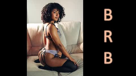 Andrea online show from 10/10/25, 01:54