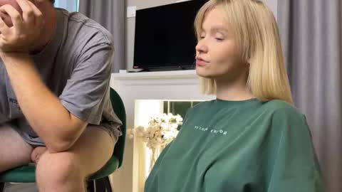 Snapshot of adele_nick2202 chatting on 09/11/25, 08:36 Adele Nick online show from 09/11/25, 08:36