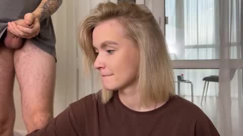 Snapshot of adele_nick2202 chatting on 11/18/25, 12:09 Adele Nick online show from 11/18/25, 12:09