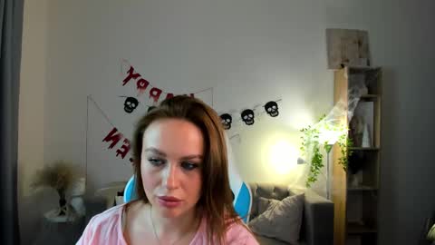 Snapshot of adele_rage chatting on 10/30/25, 11:22 Adele online show from 10/30/25, 11:22