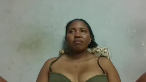 adelealy online show from 05/01/26, 02:43
