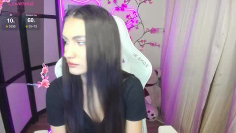 Adel online show from 11/25/25, 01:38