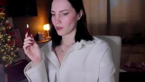 Snapshot of adeleshinem chatting on 01/16/26, 06:17 Adele Shine online show from 01/16/26, 06:17