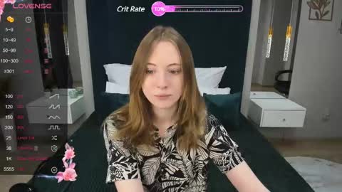 Snapshot of adelina_cowell chatting on 02/09/25, 02:40 Adelina online show from 02/09/25, 02:40