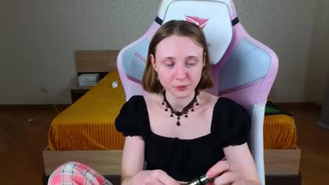 Snapshot of adelina_cowell chatting on 03/14/26, 09:26 Adelina online show from 03/14/26, 09:26