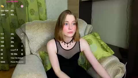 Snapshot of adelina_cowell chatting on 06/18/26, 01:59 Adelina online show from 06/18/26, 01:59