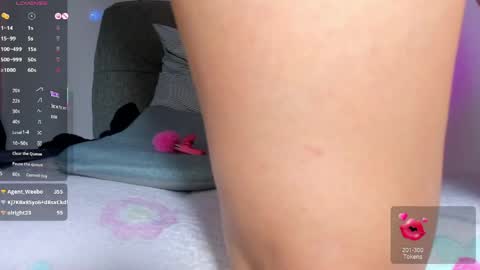 adelinaconte1 online show from 05/15/26, 10:50