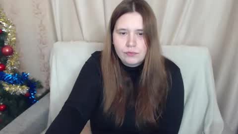 Snapshot of adelinalawson chatting on 02/14/25, 05:25 adelinalawson online show from 02/14/25, 05:25