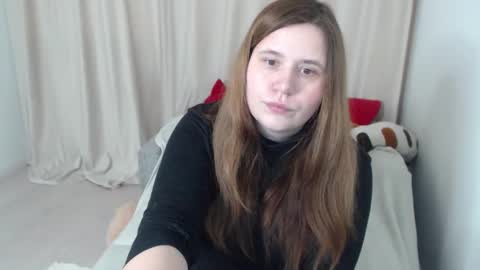 Snapshot of adelinalawson chatting on 03/04/25, 05:45 adelinalawson online show from 03/04/25, 05:45