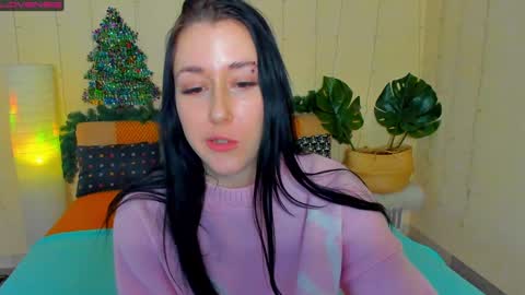 Snapshot of adell_berry chatting on 01/09/25, 05:02 Adel online show from 01/09/25, 05:02