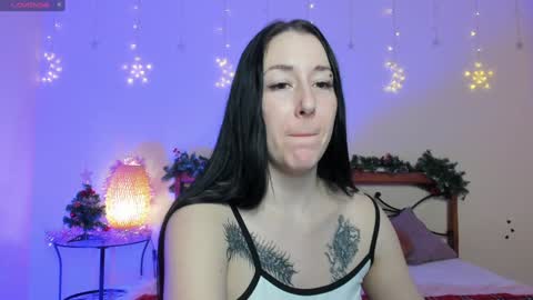 Snapshot of adell_berry chatting on 01/15/25, 01:56 Adel online show from 01/15/25, 01:56
