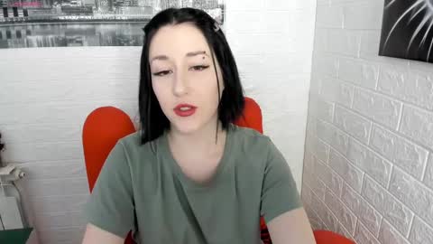 Snapshot of adell_berry chatting on 02/15/25, 02:58 Adel online show from 02/15/25, 02:58