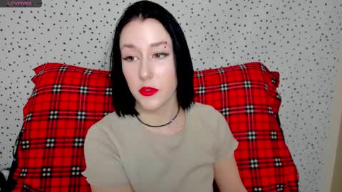 Snapshot of adell_berry chatting on 03/06/25, 02:30 Adel online show from 03/06/25, 02:30