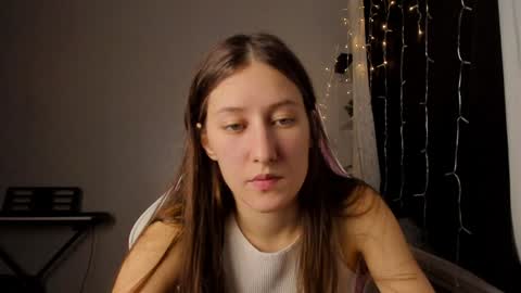 Snapshot of adellqueen chatting on 01/10/25, 10:36 Adell online show from 01/10/25, 10:36