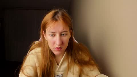 Snapshot of adellqueen chatting on 01/11/26, 10:26 Adell online show from 01/11/26, 10:26