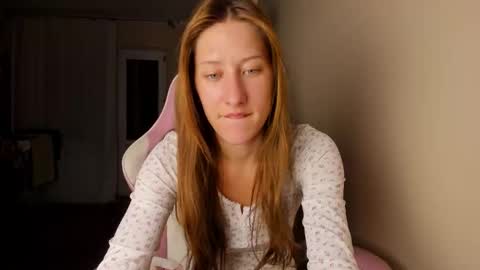 Snapshot of adellqueen chatting on 02/22/26, 10:30 Adell online show from 02/22/26, 10:30