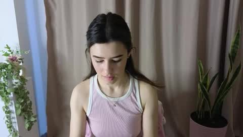 Snapshot of adellyy chatting on 03/27/26, 10:48 Adellyy online show from 03/27/26, 10:48