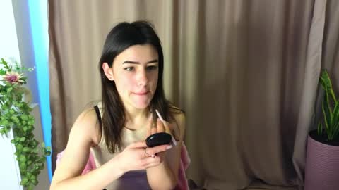Snapshot of adellyy chatting on 04/04/26, 10:24 Adellyy online show from 04/04/26, 10:24