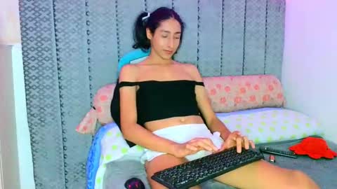 Snapshot of adhara365 chatting on 12/24/24, 01:06 adhara star 3 online show from 12/24/24, 01:06