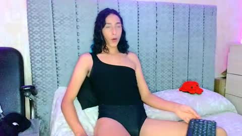 Snapshot of adhara365 chatting on 01/08/25, 09:55 adhara star 3 online show from 01/08/25, 09:55