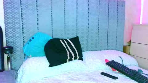 Snapshot of adhara365 chatting on 01/10/25, 06:42 adhara star 3 online show from 01/10/25, 06:42