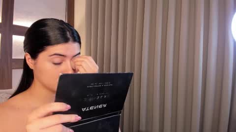 Snapshot of adhara_black01 chatting on 03/01/26, 12:18 Adhara online show from 03/01/26, 12:18