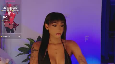 Isabellafirst online show from 09/30/25, 09:31