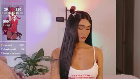 Isabellafirst online show from 11/23/25, 07:57