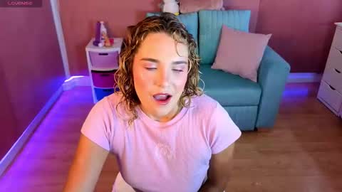 Adhara online show from 11/29/25, 12:52