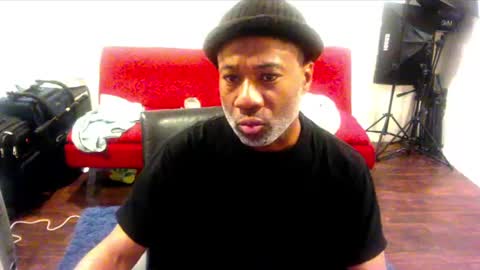 adick_ting online show from 03/11/25, 09:34