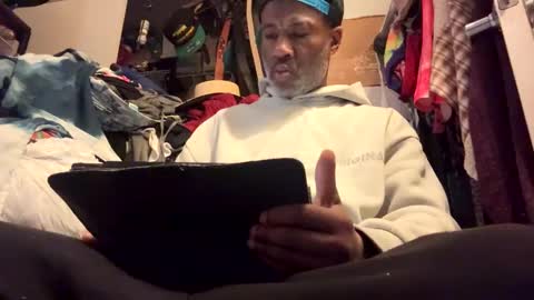 adick_ting online show from 10/14/25, 06:14