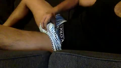 Snapshot of adipoli710 chatting on 01/29/25, 06:12 horny kinky daddy online show from 01/29/25, 06:12