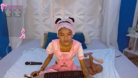 adisson_petite1 online show from 02/10/26, 05:28