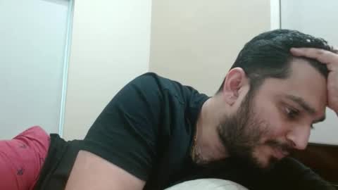 adit56665 online show from 09/17/25, 08:16