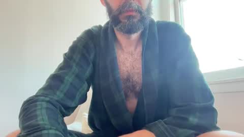 Snapshot of admri chatting on 03/28/26, 11:54 admri online show from 03/28/26, 11:54