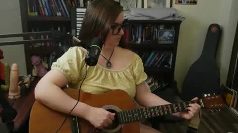 adobe_angel304 online show from 01/10/25, 10:15