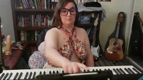 adobe_angel304 online show from 10/14/25, 07:47