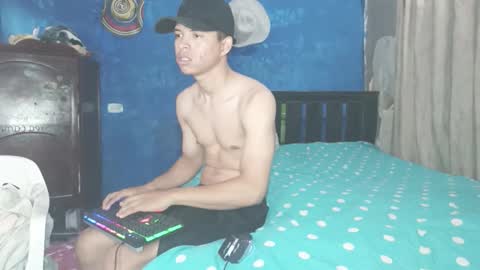 Adonis online show from 12/17/25, 07:20