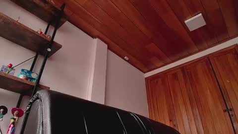 Juan online show from 05/11/26, 02:45