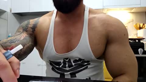 Snapshot of adonis_msc chatting on 10/23/25, 11:46 Adonis online show from 10/23/25, 11:46