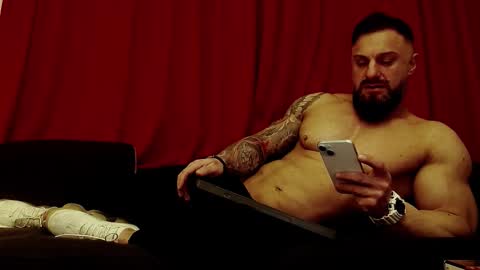 Snapshot of adonis_msc chatting on 12/17/25, 06:36 Adonis online show from 12/17/25, 06:36