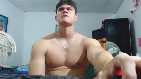 Snapshot of adonis_walkerx chatting on 02/11/25, 01:41 adonis_walkerx online show from 02/11/25, 01:41